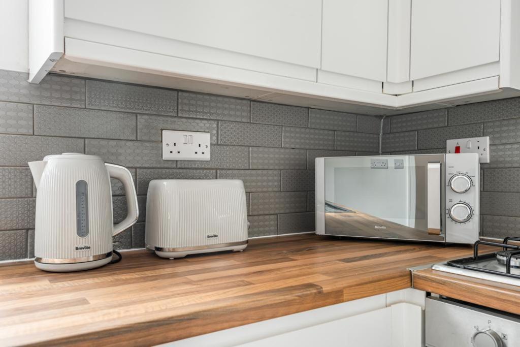 Hopetown Apartment-Modern 2 Bed With Free Parking نورمانتون المظهر الخارجي الصورة